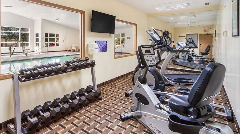 <b>Quality Inn Lincoln Health</b>. Images powered by <a href="https://iceportal.shijigroup.com/" title="IcePortal" target="_blank">IcePortal</a>.