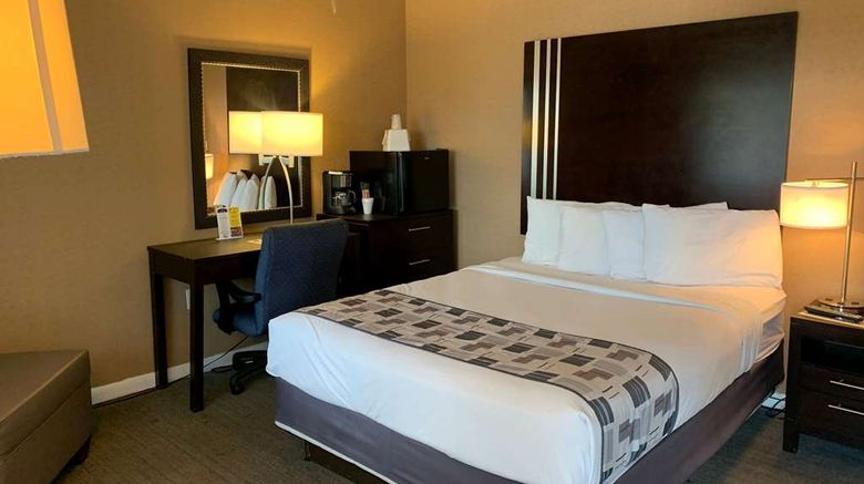 <b>Super 8 by Wyndham Albany Room</b>. Images powered by <a href="https://iceportal.shijigroup.com/" title="IcePortal" target="_blank">IcePortal</a>.