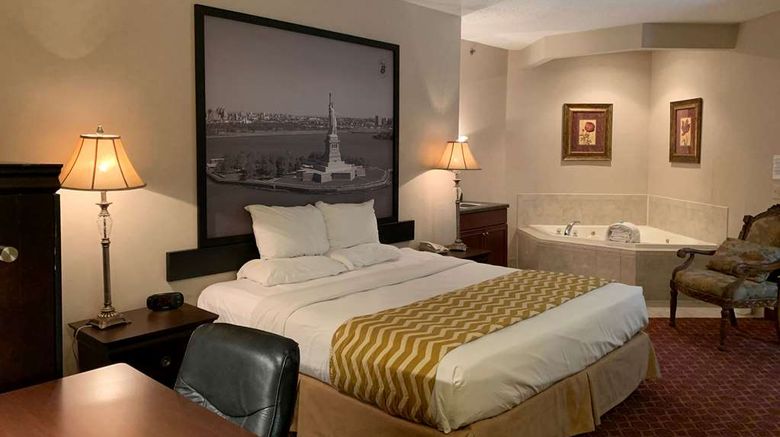 <b>Super 8 by Wyndham Albany Room</b>. Images powered by <a href="https://iceportal.shijigroup.com/" title="IcePortal" target="_blank">IcePortal</a>.