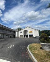 Super 8 by Wyndham Albany