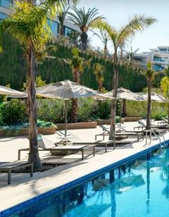 IOKA Hotel & Suites