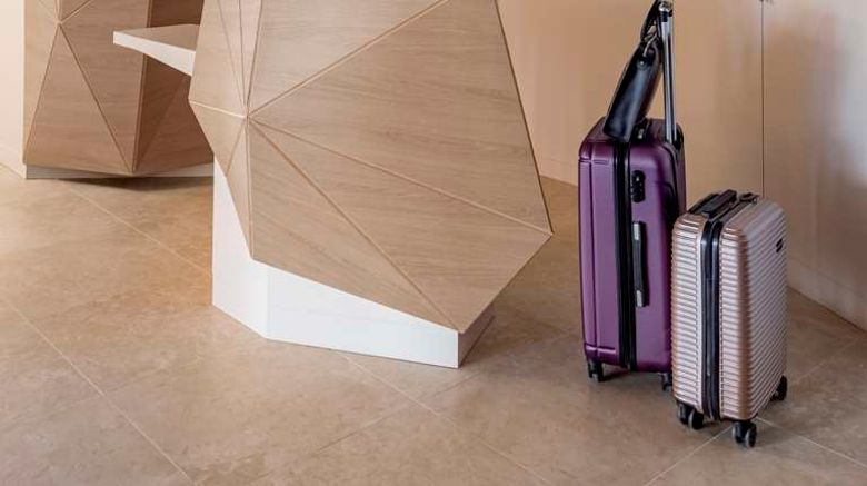 <b>Okko Hotels Lille Centre Lobby</b>. Images powered by <a href="https://iceportal.shijigroup.com/" title="IcePortal" target="_blank">IcePortal</a>.
