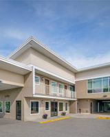 Econo Lodge Inn and Suites Kelowna