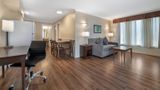 Econo Lodge Inn and Suites Kelowna Suite