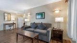 Econo Lodge Inn and Suites Kelowna Suite