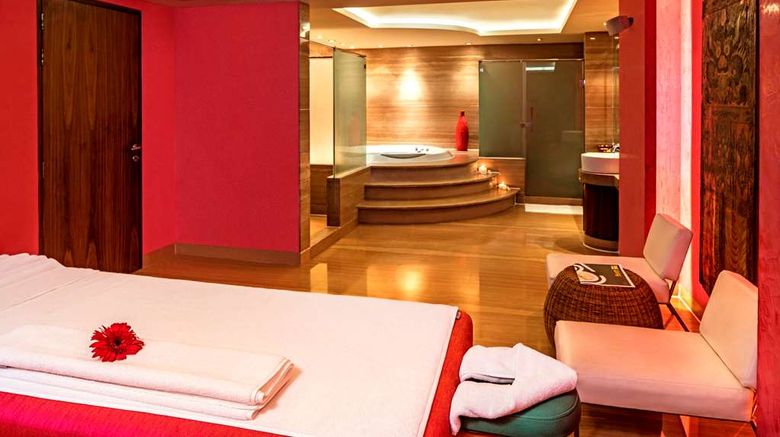 <b>The Park Kolkata Spa</b>. Images powered by <a href="https://iceportal.shijigroup.com/" title="IcePortal" target="_blank">IcePortal</a>.
