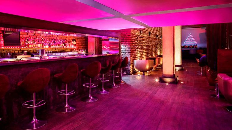 <b>The Park Kolkata Restaurant</b>. Images powered by <a href="https://iceportal.shijigroup.com/" title="IcePortal" target="_blank">IcePortal</a>.