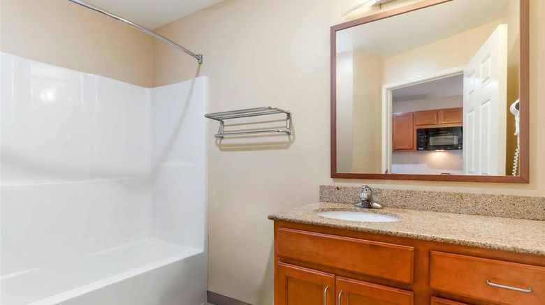 <b>Extended Stay America McAlester Room</b>. Images powered by <a href="https://iceportal.shijigroup.com/" title="IcePortal" target="_blank">IcePortal</a>.