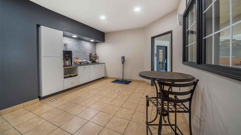 <b>Extended Stay America Lawton Fort Sill Restaurant</b>. Images powered by <a href="https://iceportal.shijigroup.com/" title="IcePortal" target="_blank">IcePortal</a>.