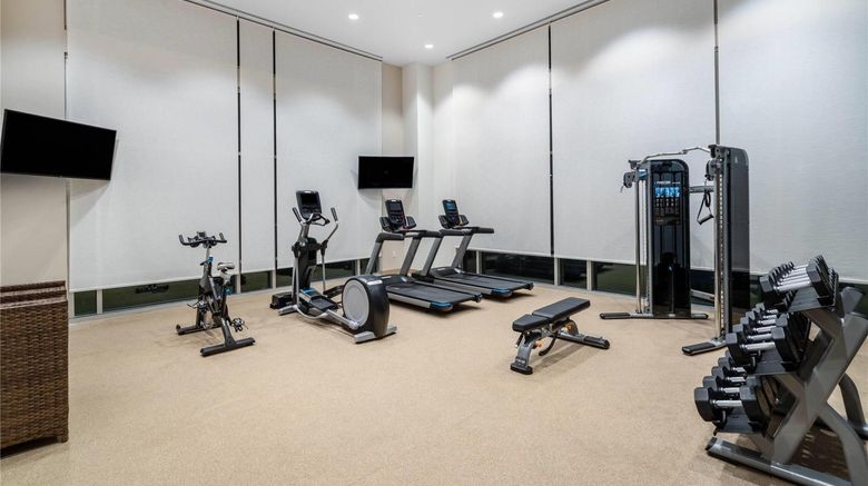<b>La Quinta Inn & Suites Downtown Stadium Health</b>. Images powered by <a href="https://iceportal.shijigroup.com/" title="IcePortal" target="_blank">IcePortal</a>.