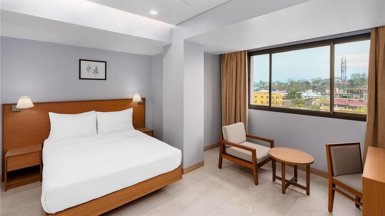 Classic Grande Imphal, Radisson Individ. Room