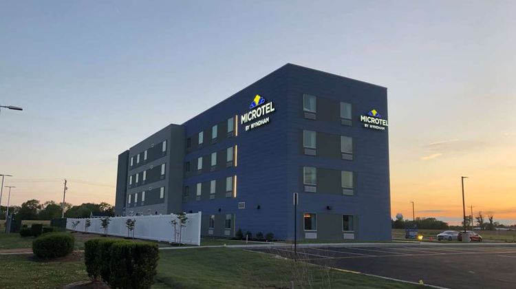 Microtel Inn & Suites by Wyndham Exterior