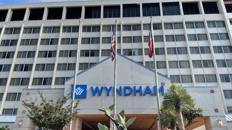 Wyndham Houston NRG Park/ Medical Center Exterior. Images powered by <a href="https://iceportal.shijigroup.com" target="_blank" rel="noopener">Ice Portal</a>.