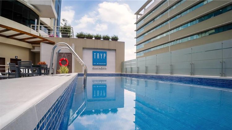 TRYP by Wyndham Guayaquil Pool