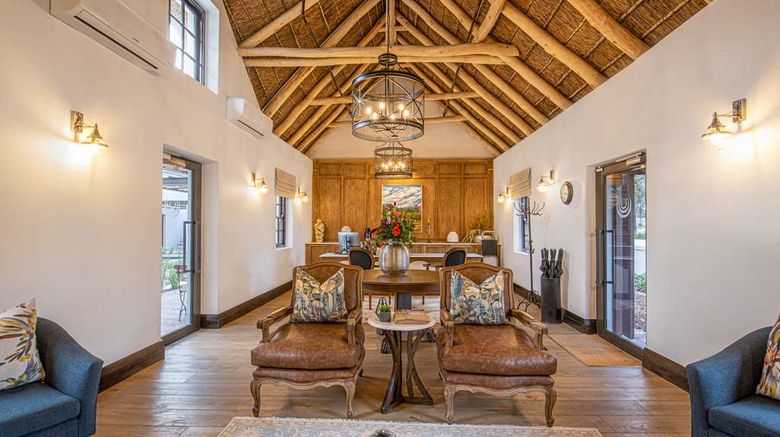 <b>Southern Sun de Wagen Lobby</b>. Images powered by <a href="https://iceportal.shijigroup.com/" title="IcePortal" target="_blank">IcePortal</a>.