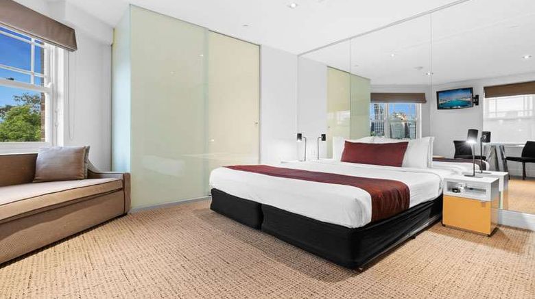 <b>Sydney Potts Point Central Room</b>. Images powered by <a href="https://iceportal.shijigroup.com/" title="IcePortal" target="_blank">IcePortal</a>.