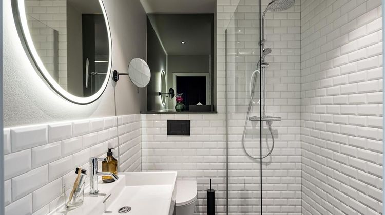 Hotel Duesseldorf Mitte Room