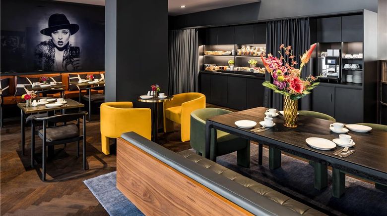 <b>Hotel Duesseldorf Mitte Restaurant</b>. Images powered by <a href="https://iceportal.shijigroup.com/" title="IcePortal" target="_blank">IcePortal</a>.