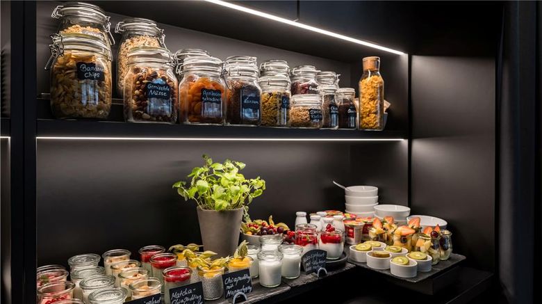 <b>Hotel Duesseldorf Mitte Restaurant</b>. Images powered by <a href="https://iceportal.shijigroup.com/" title="IcePortal" target="_blank">IcePortal</a>.