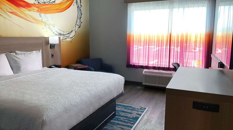 La Quinta Inn & Stes by Wyndham Seaworld Room