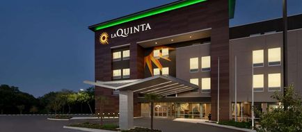 La Quinta Inn & Stes by Wyndham Seaworld Exterior