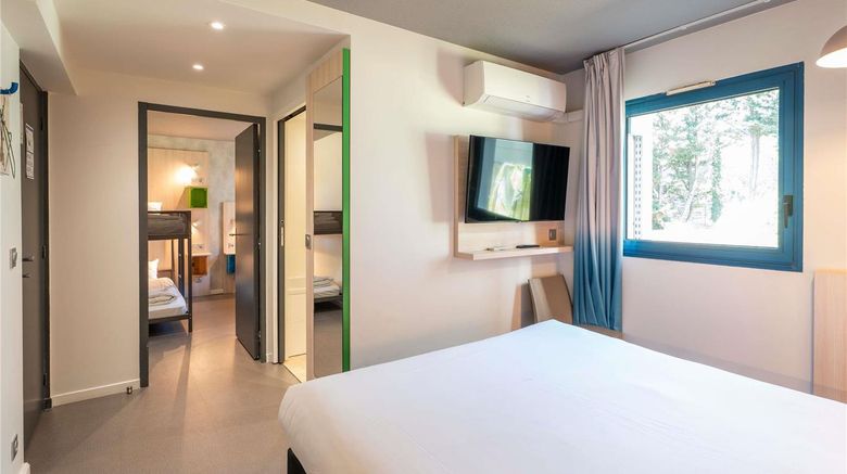 <b>greet Hotel Bordeaux Aeroport Room</b>. Images powered by <a href="https://iceportal.shijigroup.com/" title="IcePortal" target="_blank">IcePortal</a>.