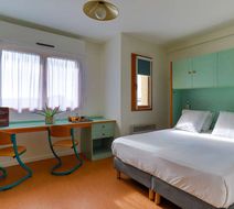 Cerise Nantes La Beaujoire Room