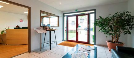 Cerise Nantes La Beaujoire Lobby