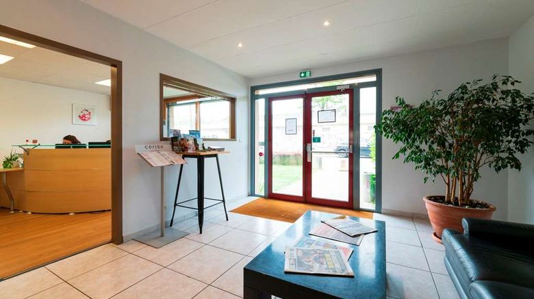 <b>Cerise Nantes La Beaujoire Lobby</b>. Images powered by <a href="https://iceportal.shijigroup.com/" title="IcePortal" target="_blank">IcePortal</a>.