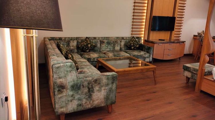 Ramada by Wyndham Varanasi Katesar Suite