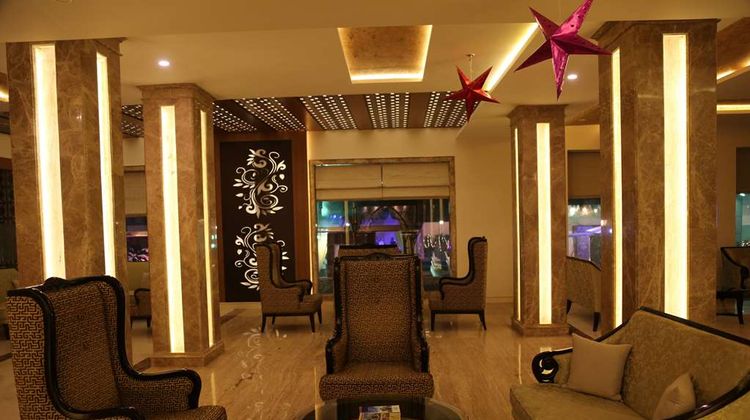 Ramada by Wyndham Varanasi Katesar Lobby