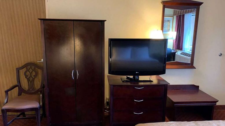 <b>Days Inn by Wyndham Blythe Room</b>. Images powered by <a href="https://iceportal.shijigroup.com/" title="IcePortal" target="_blank">IcePortal</a>.