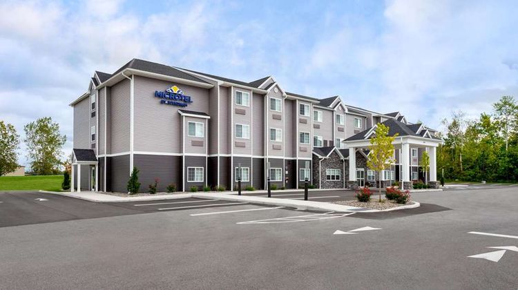 Microtel Inn & Suites by Wyndham Exterior