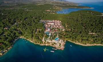 Gava Waterman Milna Resort