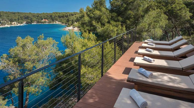<b>Gava Waterman Milna Resort Spa</b>. Images powered by <a href="https://iceportal.shijigroup.com/" title="IcePortal" target="_blank">IcePortal</a>.