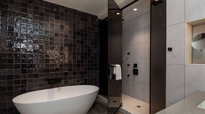 <b>Hyatt Centric SouthPark Charlotte Room</b>. Images powered by <a href="https://iceportal.shijigroup.com/" title="IcePortal" target="_blank">IcePortal</a>.