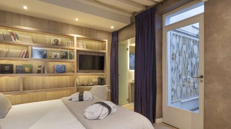 Hotel de Lille Room