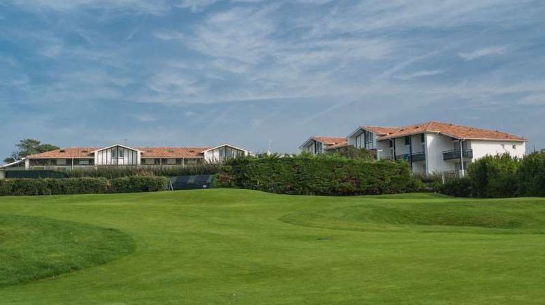 <b>Residence Ilbarritz Golf</b>. Images powered by <a href="https://iceportal.shijigroup.com/" title="IcePortal" target="_blank">IcePortal</a>.
