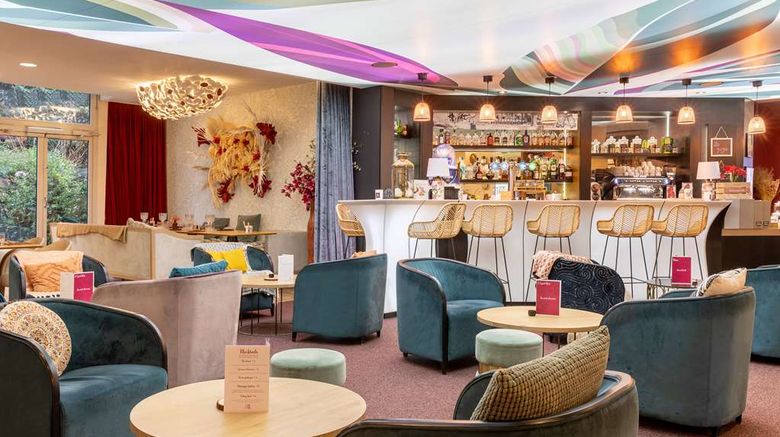 <b>Best Western Plus Paris Roissy Restaurant</b>. Images powered by <a href="https://iceportal.shijigroup.com/" title="IcePortal" target="_blank">IcePortal</a>.