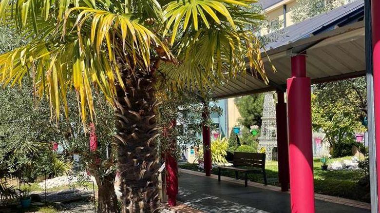 <b>Best Western Plus Paris Roissy Exterior</b>. Images powered by <a href="https://iceportal.shijigroup.com/" title="IcePortal" target="_blank">IcePortal</a>.