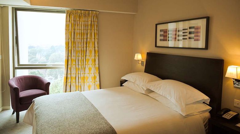 <b>Hart's Hotel Room</b>. Images powered by <a href="https://iceportal.shijigroup.com/" title="IcePortal" target="_blank">IcePortal</a>.