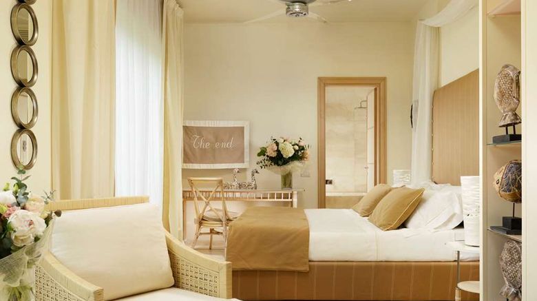 <b>Villa Roma Imperiale Suite</b>. Images powered by <a href="https://iceportal.shijigroup.com/" title="IcePortal" target="_blank">IcePortal</a>.