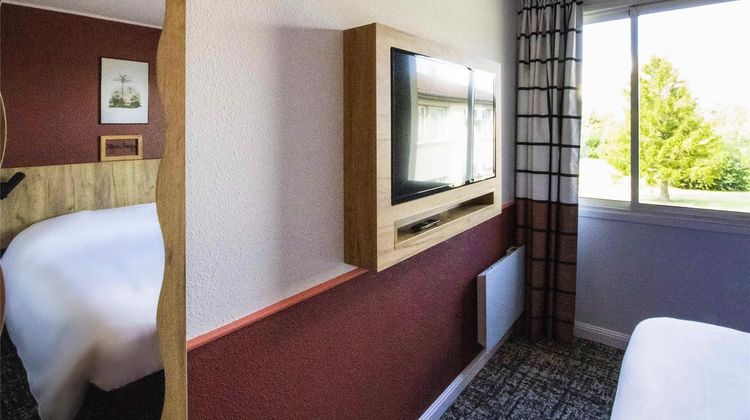 Greet Hotel Castres Saix Room