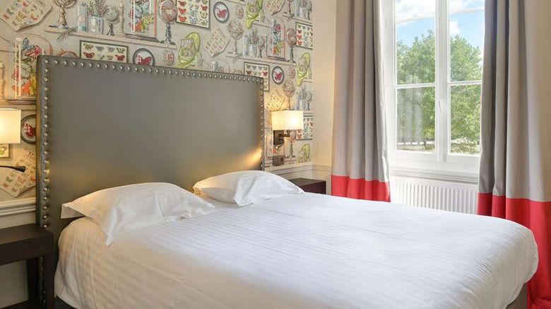 <b>Le Domaine de Valaudran Room</b>. Images powered by <a href="https://iceportal.shijigroup.com/" title="IcePortal" target="_blank">IcePortal</a>.