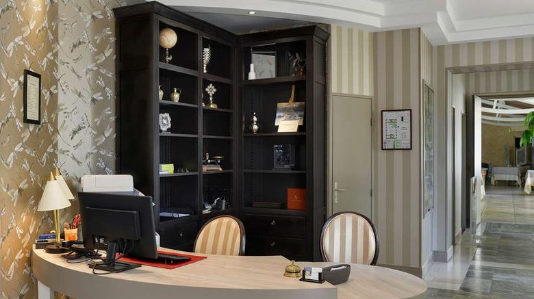 <b>Le Domaine de Valaudran Lobby</b>. Images powered by <a href="https://iceportal.shijigroup.com/" title="IcePortal" target="_blank">IcePortal</a>.