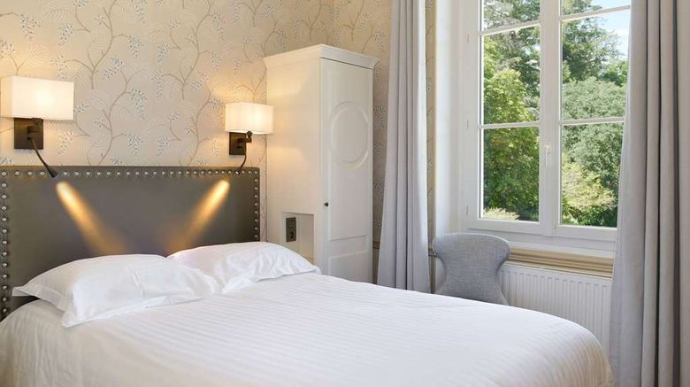 <b>Le Domaine de Valaudran Room</b>. Images powered by <a href="https://iceportal.shijigroup.com/" title="IcePortal" target="_blank">IcePortal</a>.