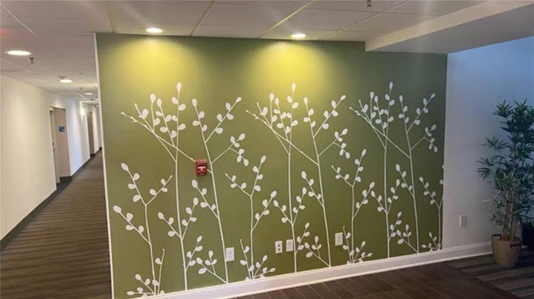 <b>Sleep Inn and Suites Memphis Southeast Lobby</b>. Images powered by <a href="https://iceportal.shijigroup.com/" title="IcePortal" target="_blank">IcePortal</a>.
