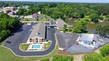 Clarion Pointe On The Lake Clarksville Exterior