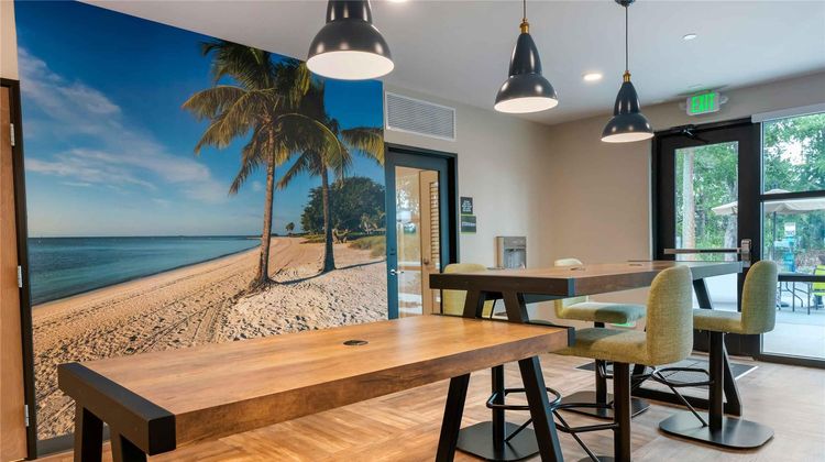 Extended Stay America Prem Stes Ormond B Restaurant