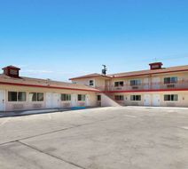 Econo Lodge Exterior
